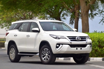 Luxury Fortuner Car Rental in Amritsar